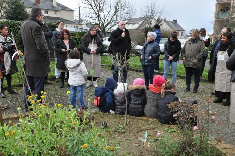 Le Rif - Inauguration du Jardin du lien - Mancelle d'habitation