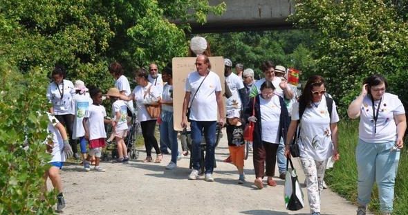 Les Jardins défilent, trient et compostent